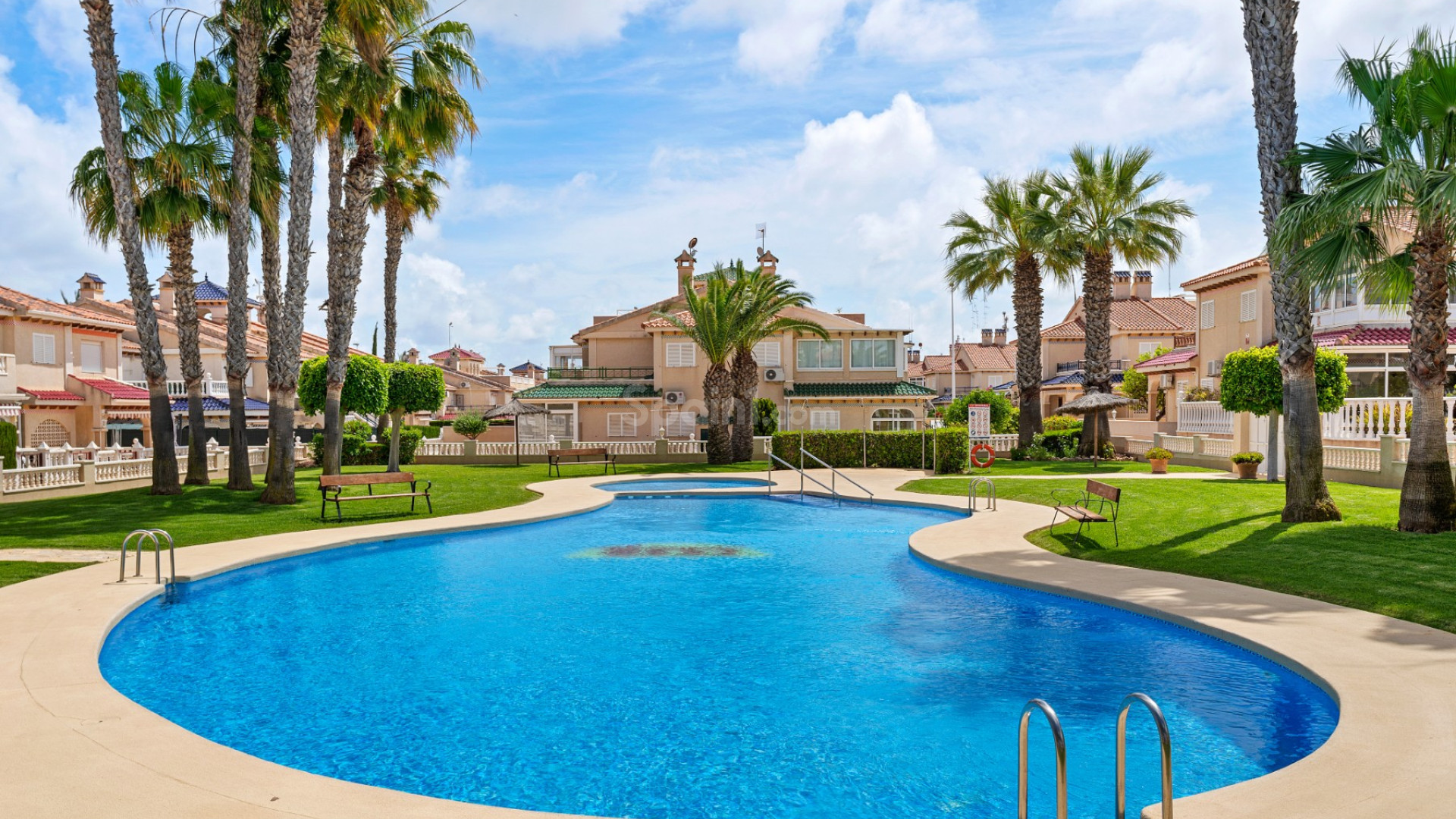 Resale - Wohnung -
Orihuela Costa - Playa Flamenca