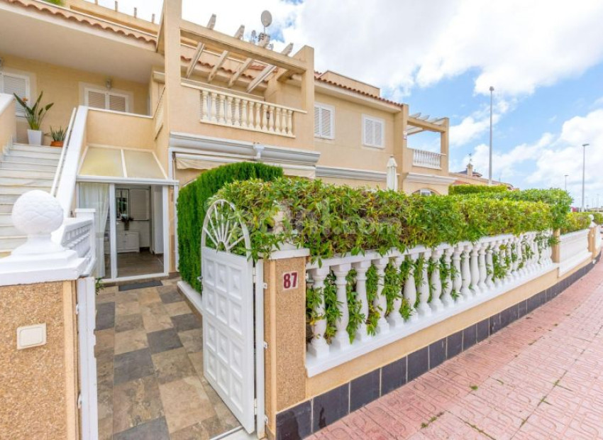 Resale - Wohnung -
Orihuela Costa - Playa Flamenca