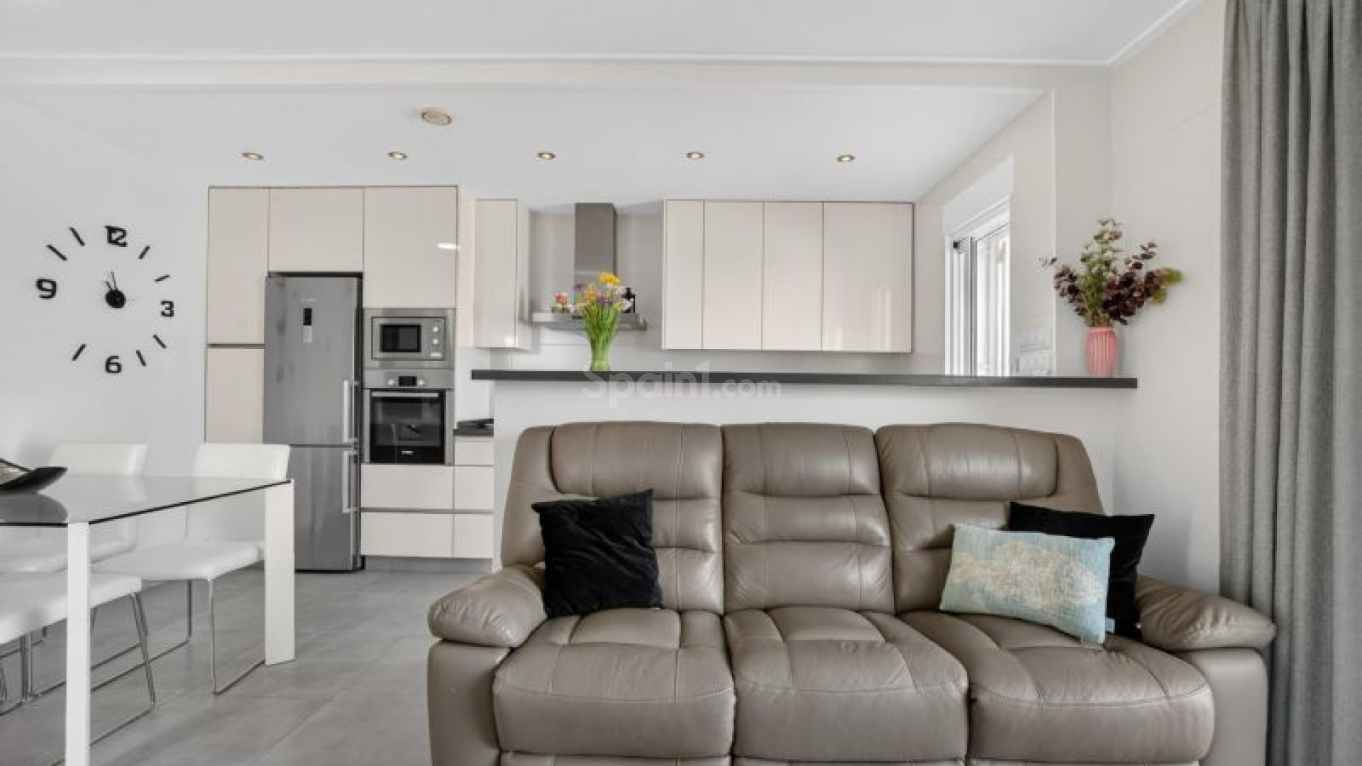 Resale - Wohnung -
Orihuela Costa - Punta Prima