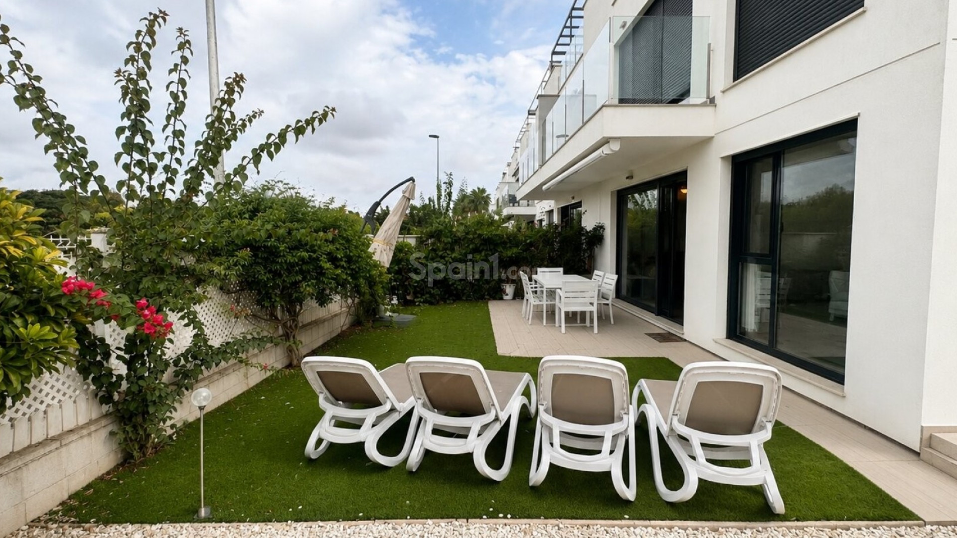 Resale - Wohnung -
Orihuela Costa - Punta Prima