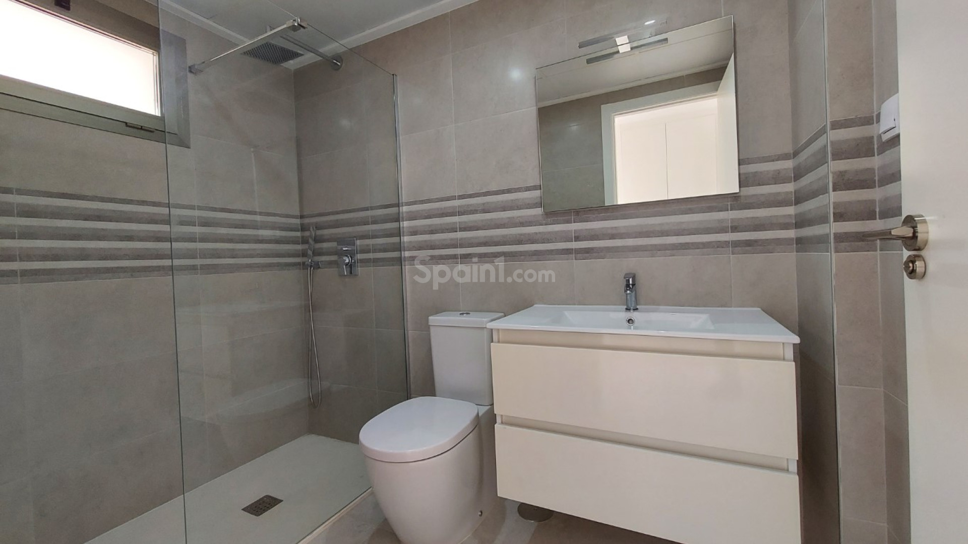 Resale - Wohnung -
ORIHUELA COSTA - Villamartin
