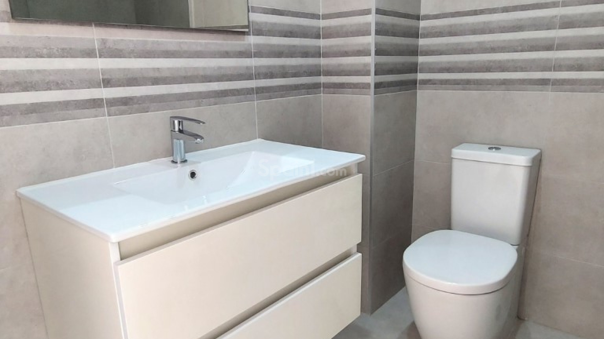 Resale - Wohnung -
ORIHUELA COSTA - Villamartin
