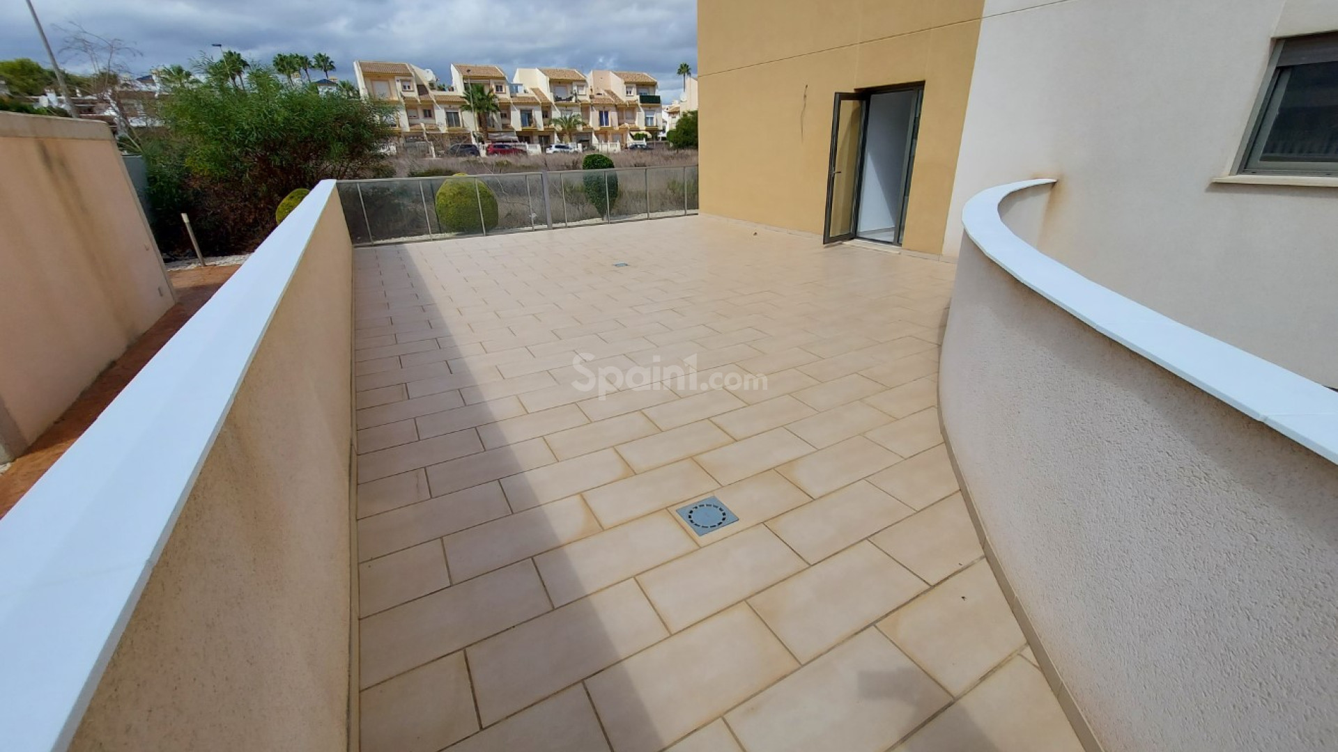 Resale - Wohnung -
ORIHUELA COSTA - Villamartin