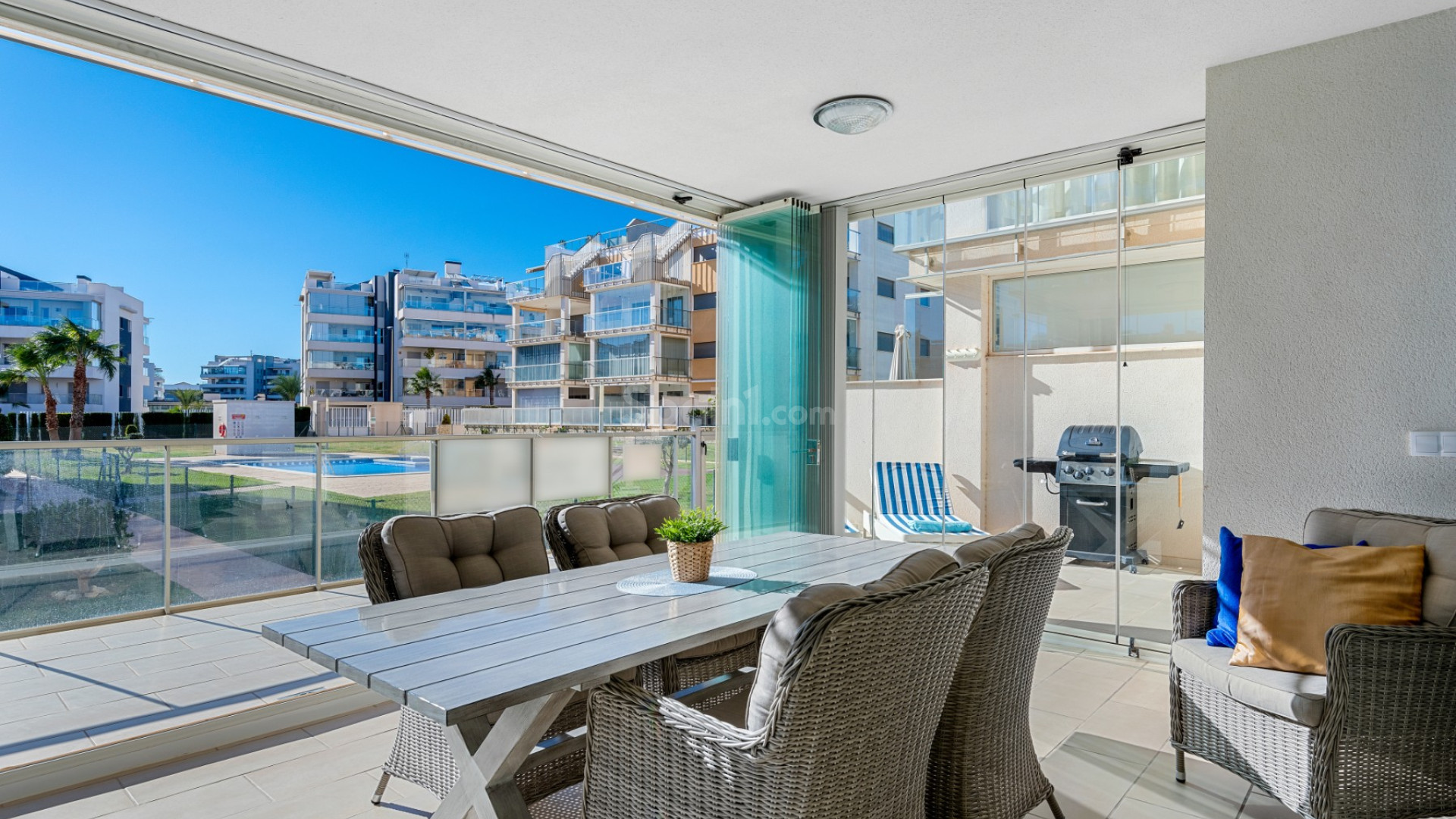 Resale - Wohnung -
Orihuela Costa - Villamartin