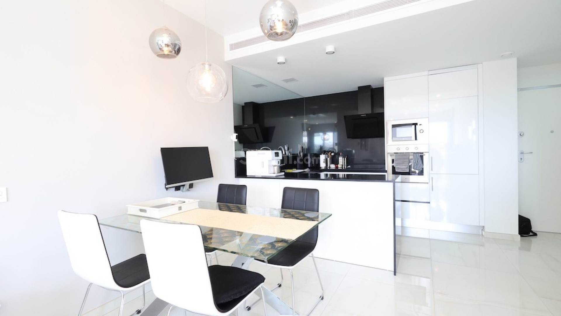 Resale - Wohnung -
Orihuela Costa