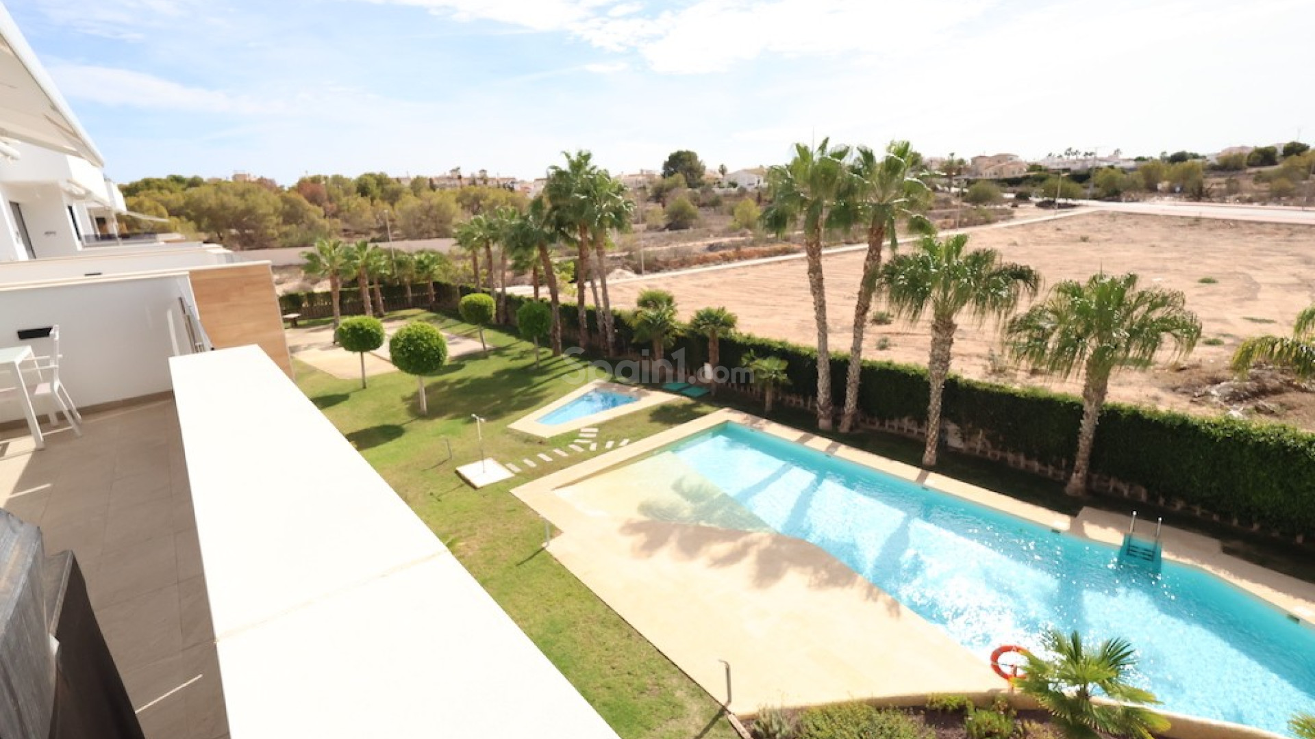 Resale - Wohnung -
Orihuela Costa
