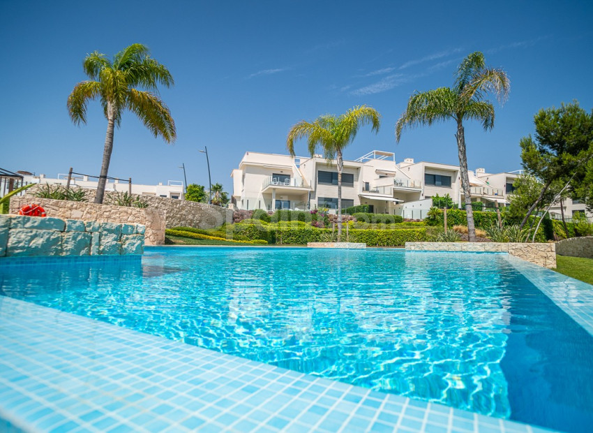 Resale - Wohnung -
Pilar de la Horadada - Lo Romero Golf