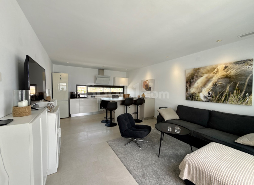 Resale - Wohnung -
Pilar de la Horadada - Mil Palmeras