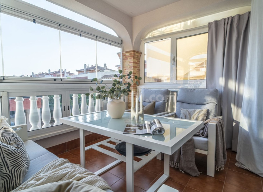 Resale - Wohnung -
Playa Flamenca - Zeniamar