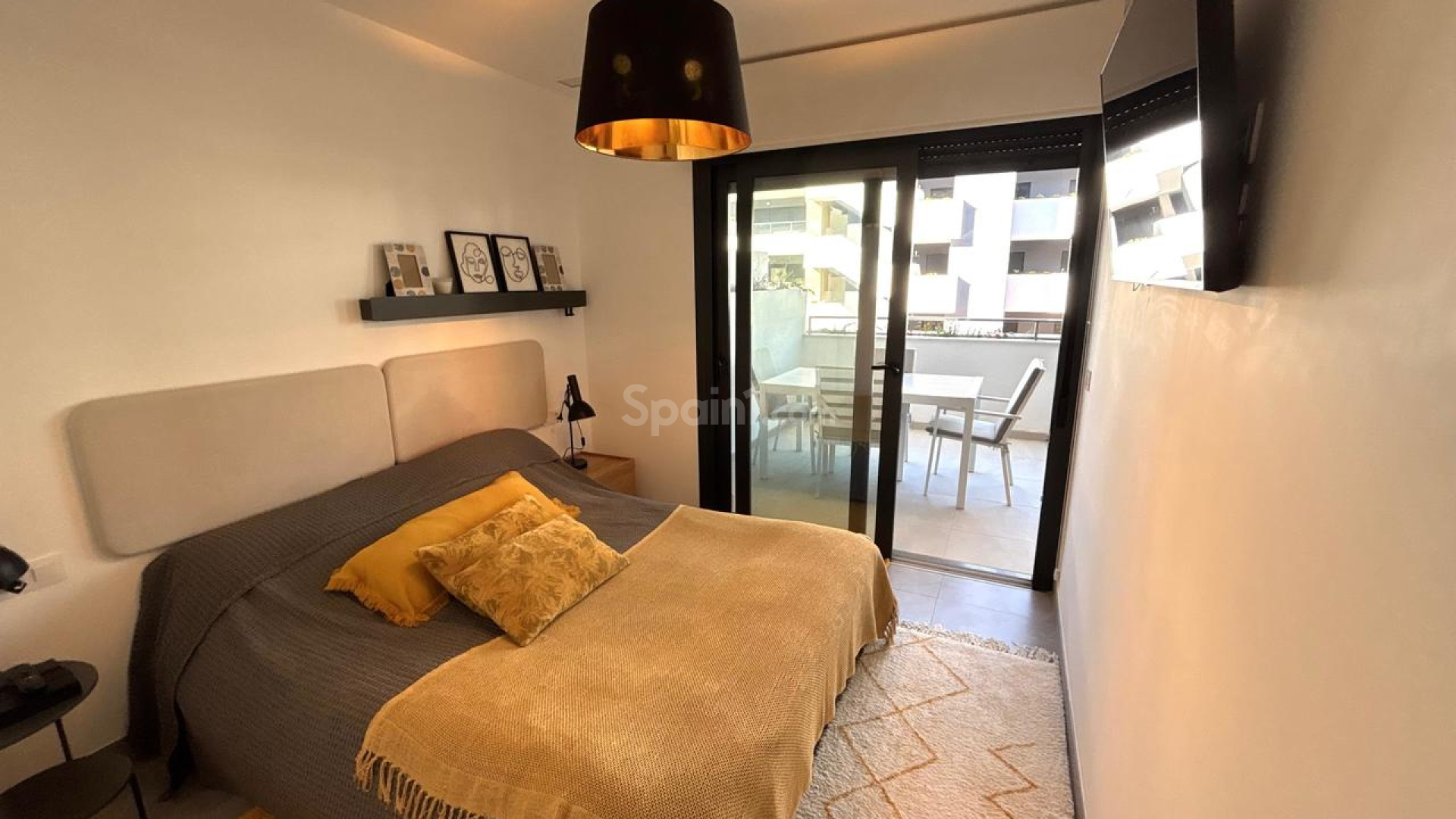 Resale - Wohnung -
Playa Flamenca