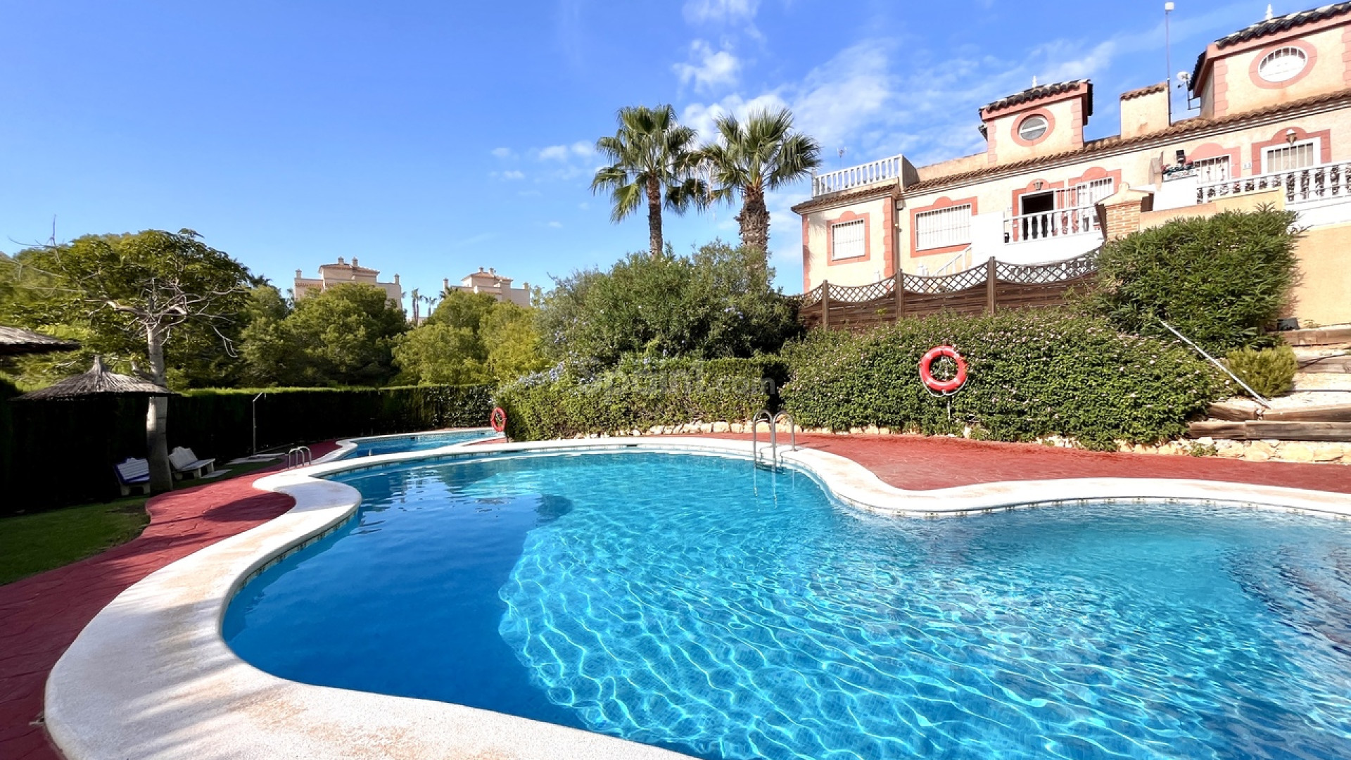 Resale - Wohnung -
Playa Flamenca