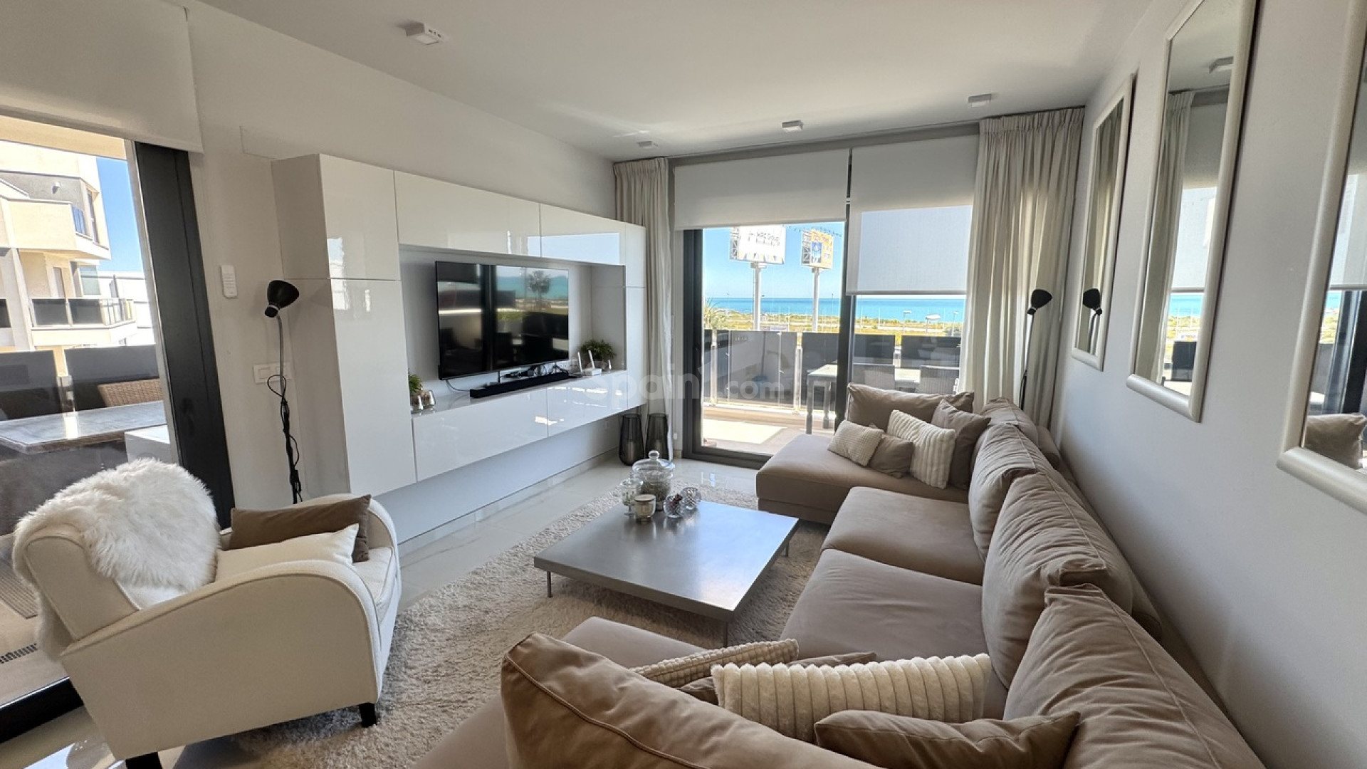 Resale - Wohnung -
Playa Flamenca