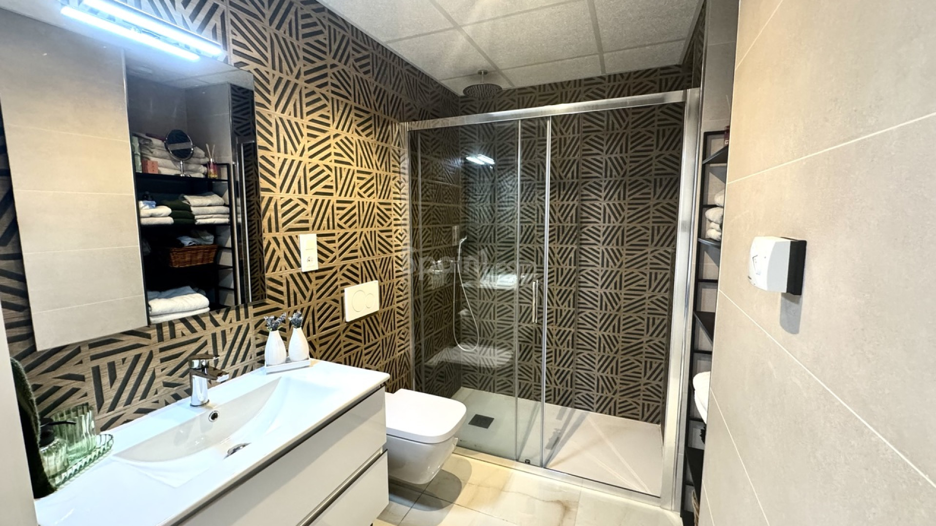 Resale - Wohnung -
Playa Flamenca