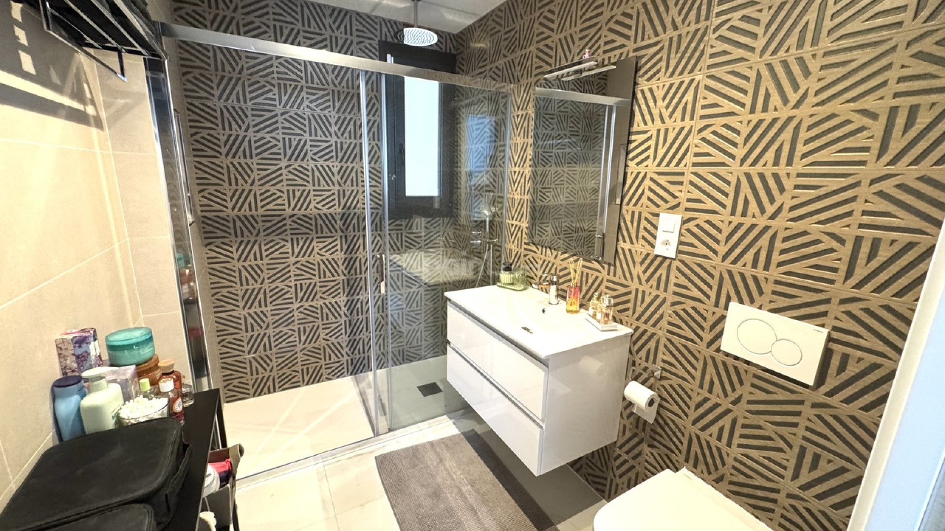 Resale - Wohnung -
Playa Flamenca