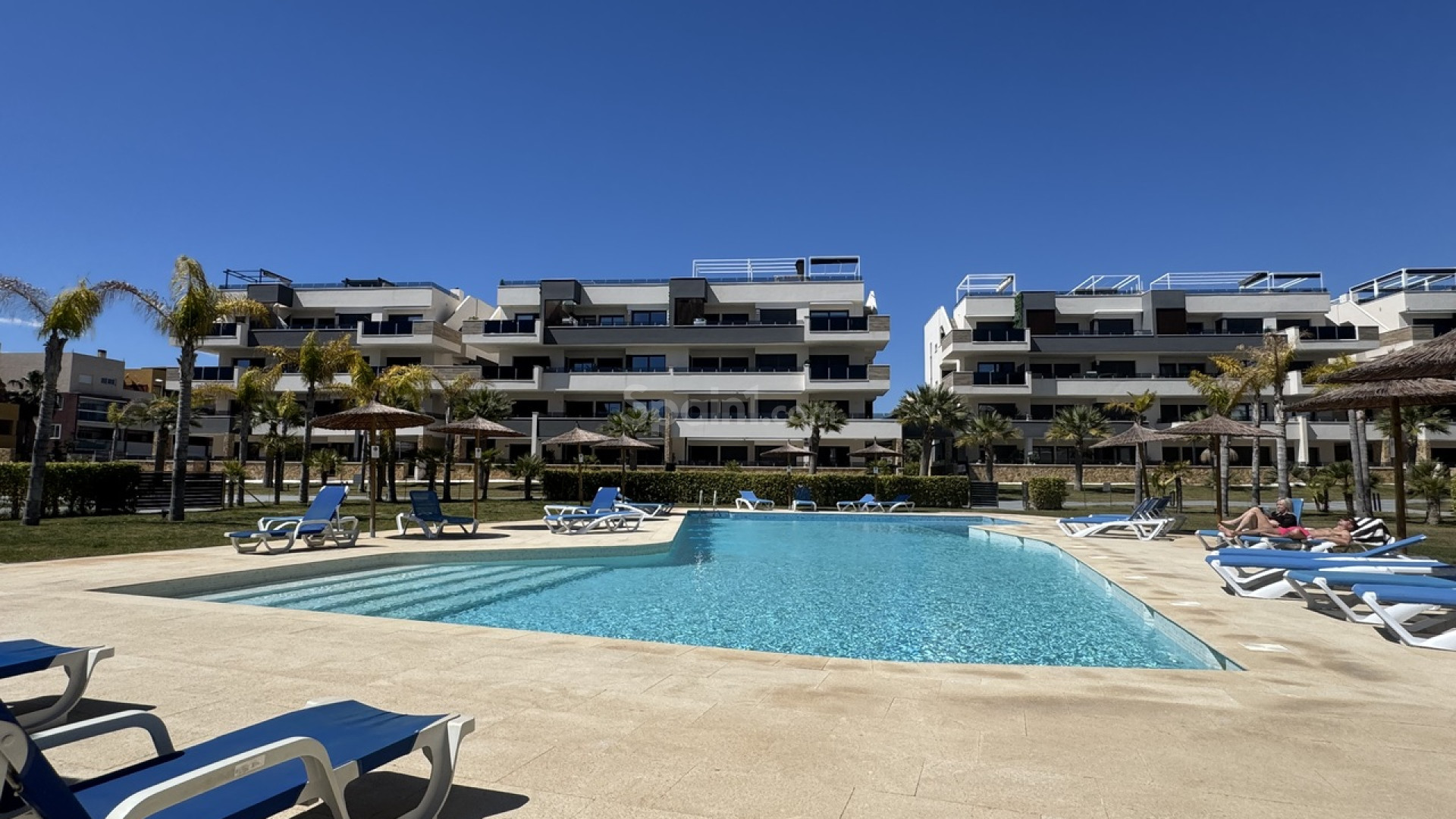 Resale - Wohnung -
Playa Flamenca