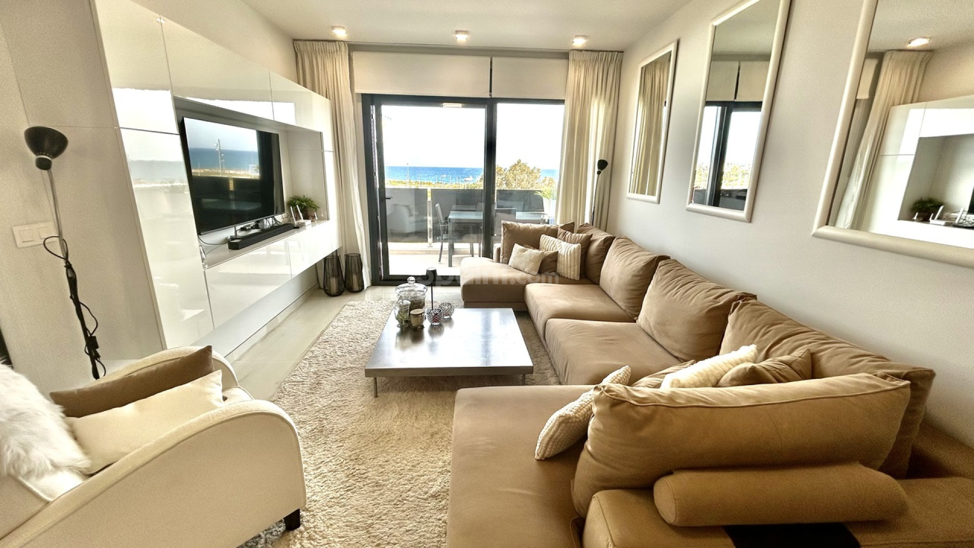 Resale - Wohnung -
Playa Flamenca