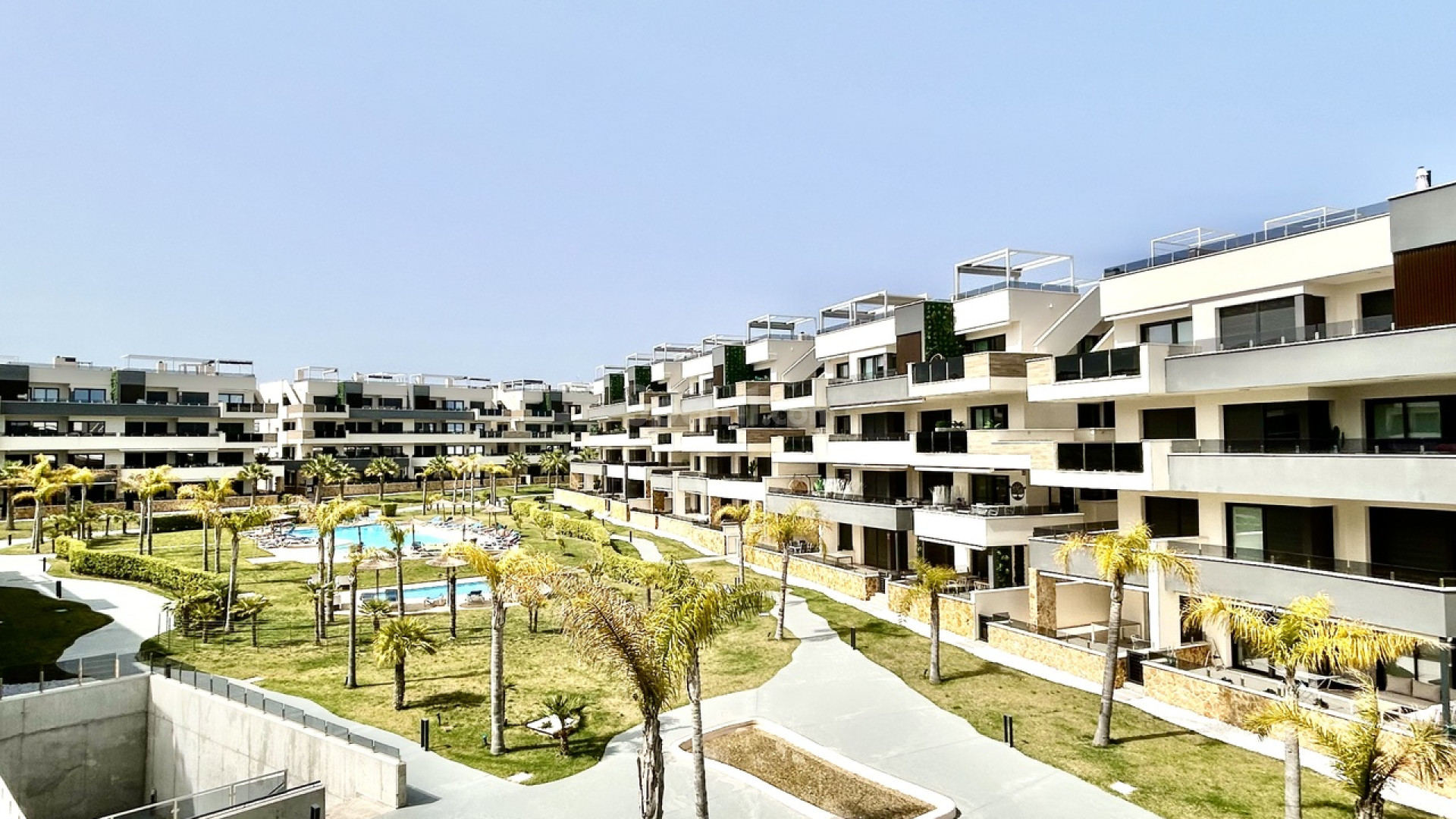 Resale - Wohnung -
Playa Flamenca