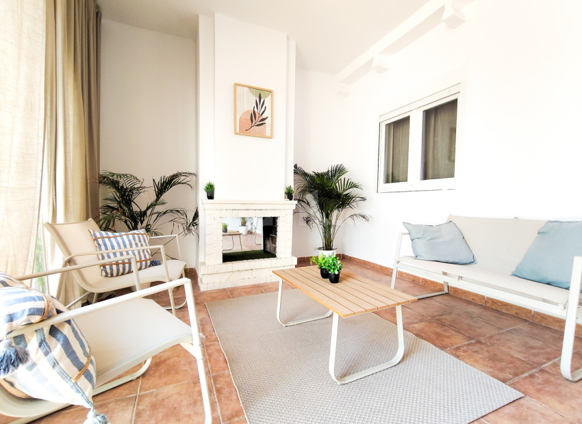 Resale - Wohnung -
Playa Flamenca