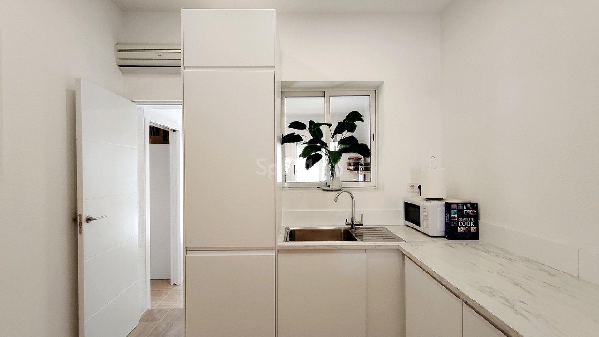 Resale - Wohnung -
Playa Flamenca