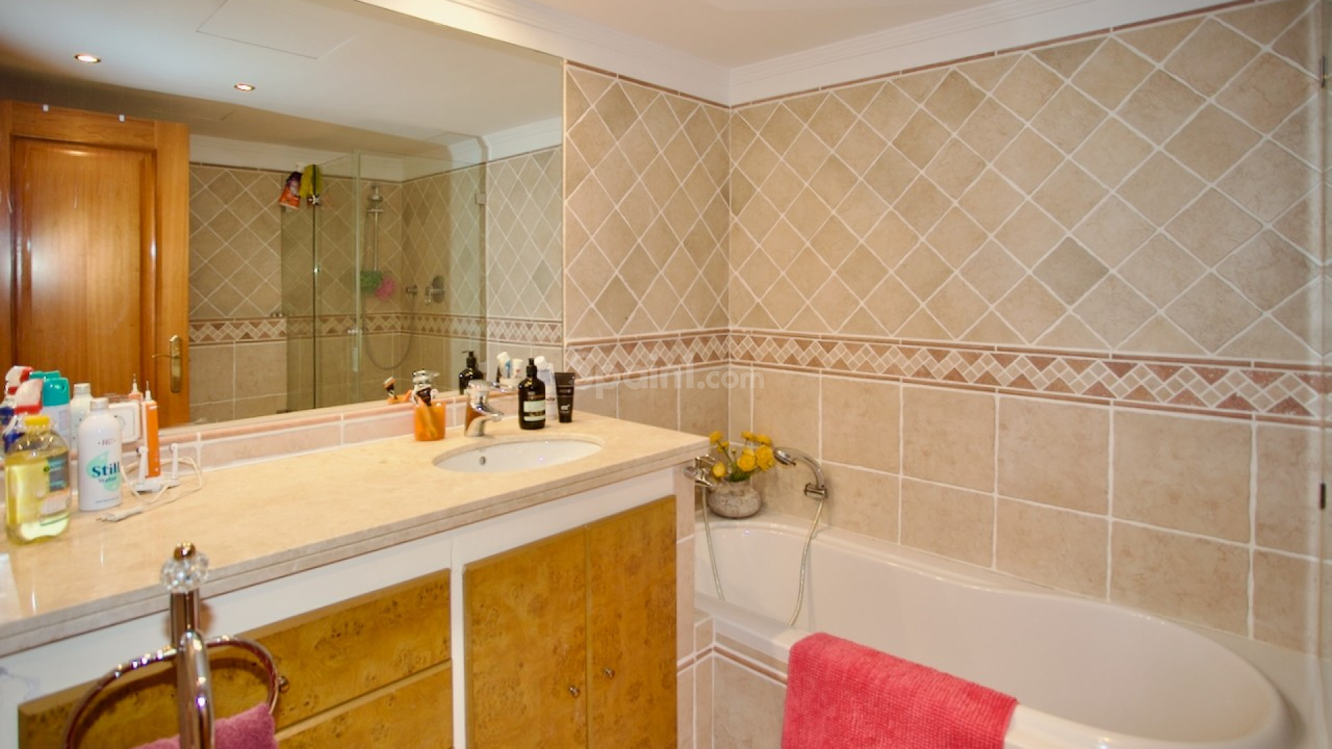 Resale - Wohnung -
Portals Nous - Calvià