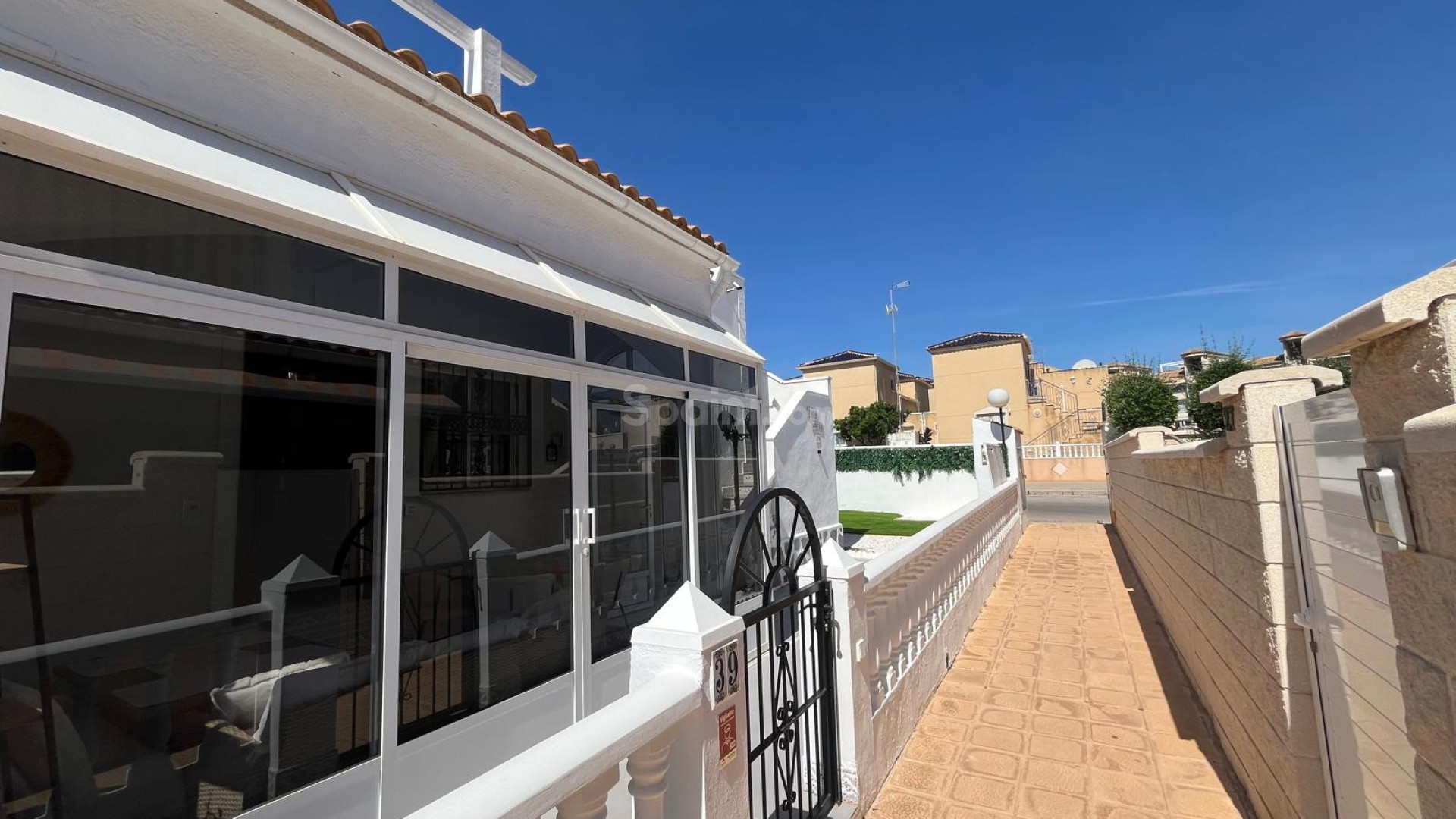 Resale - Wohnung -
Punta Prima - Serena