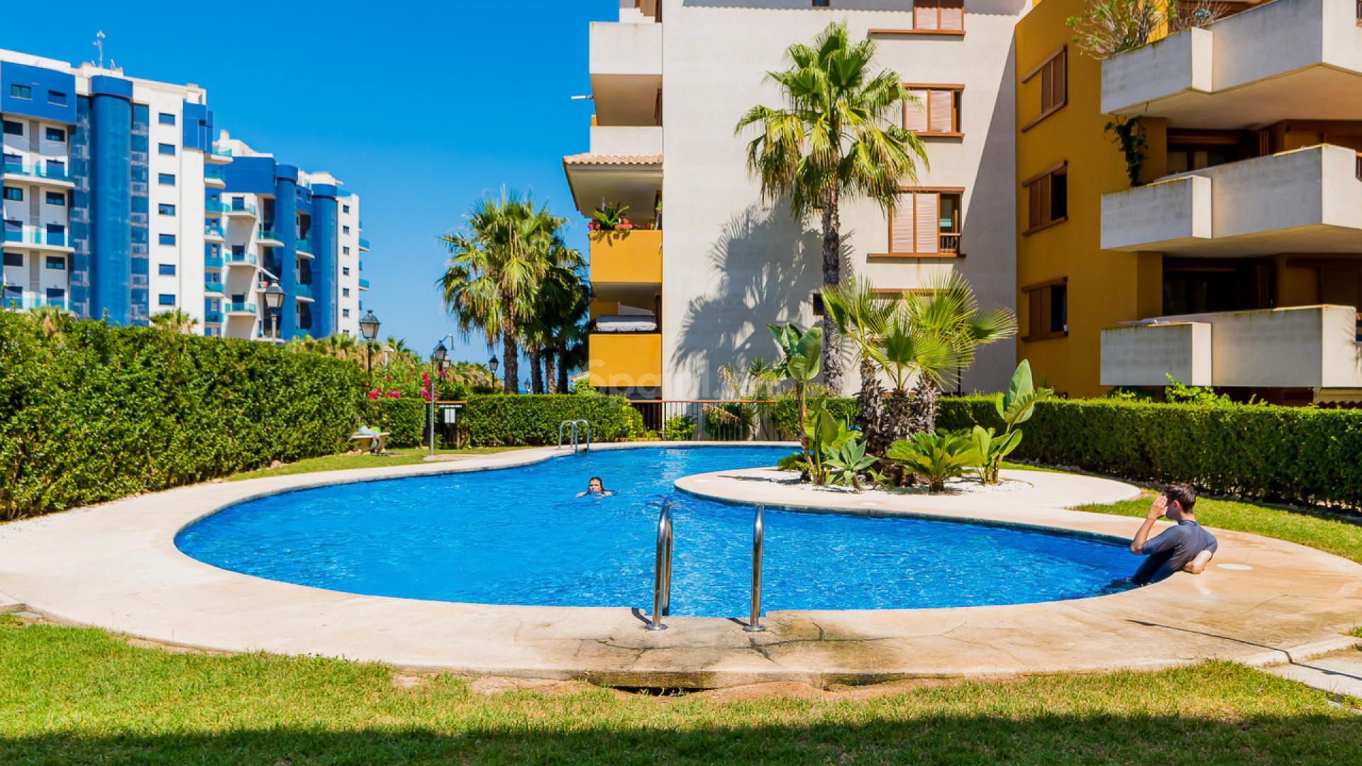 Resale - Wohnung -
Punta Prima