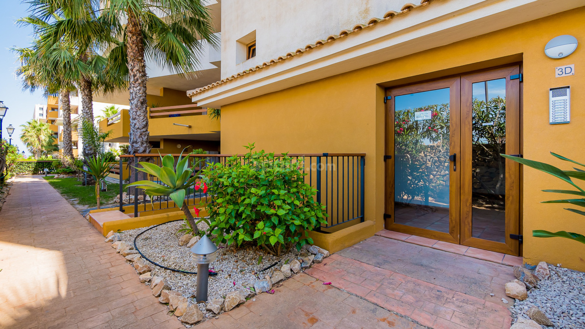 Resale - Wohnung -
Punta Prima