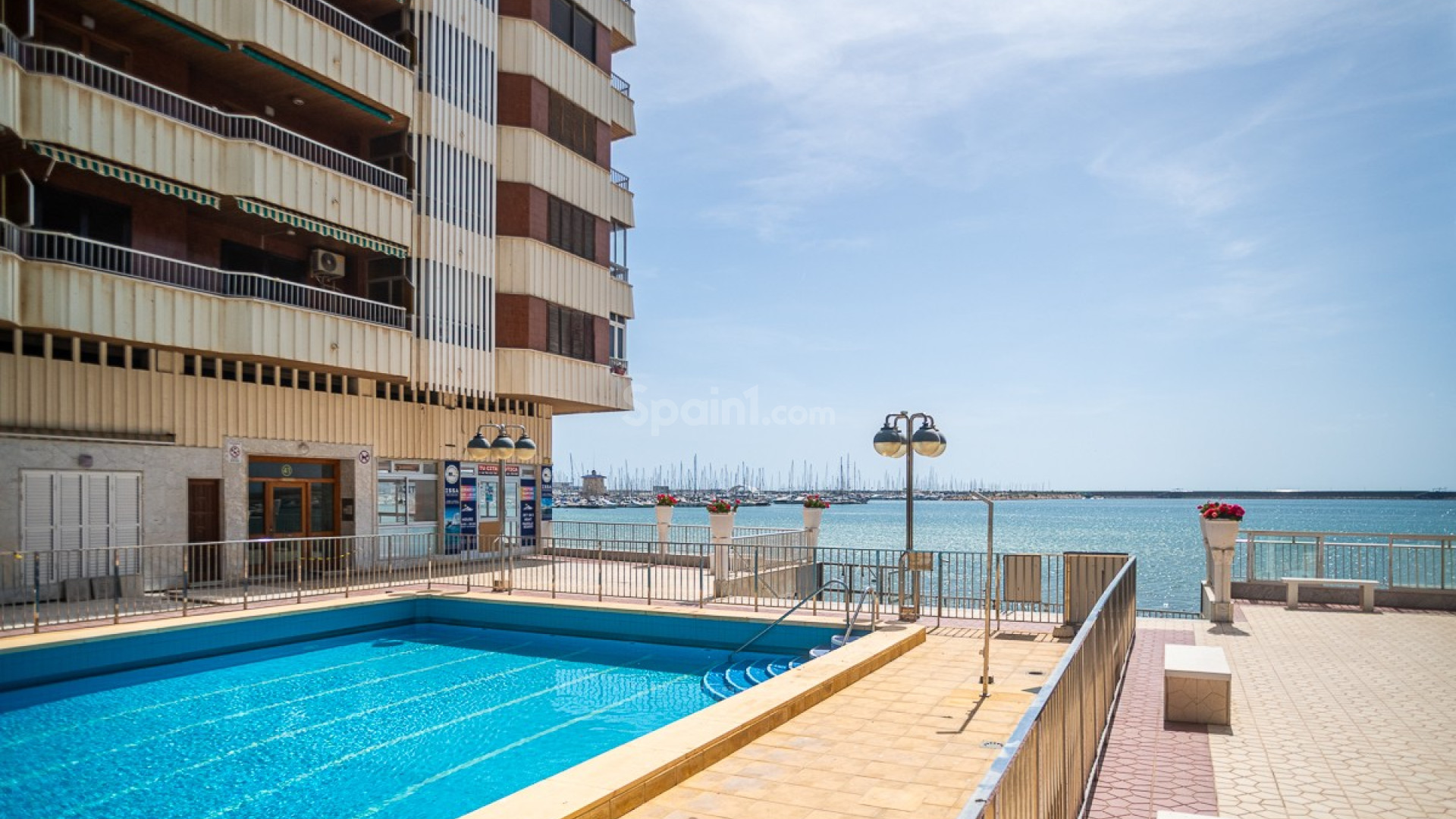 Resale - Wohnung -
TORREVIEJA - Acequion