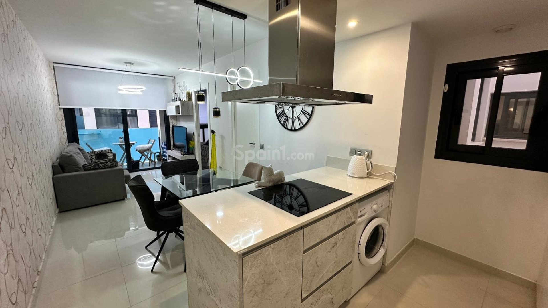 Resale - Wohnung -
TORREVIEJA - Calas Blancas