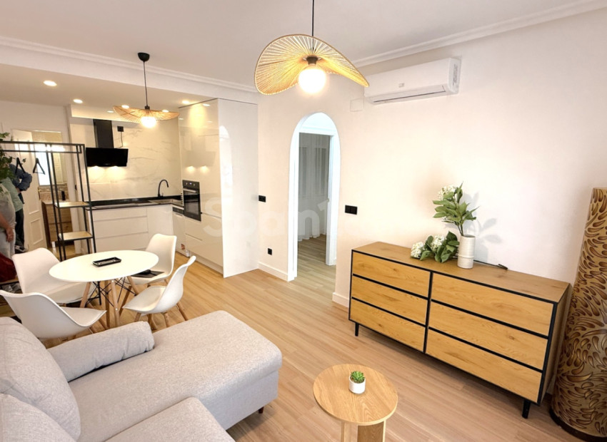 Resale - Wohnung -
Torrevieja - Costa Blanca Sur