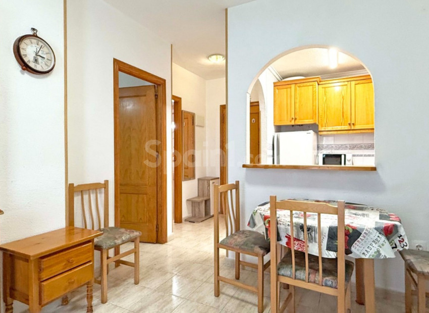 Resale - Wohnung -
Torrevieja - El Acequión - Los Náufragos
