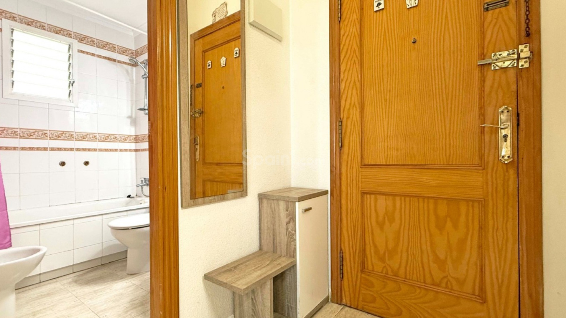 Resale - Wohnung -
Torrevieja - El Acequión - Los Náufragos