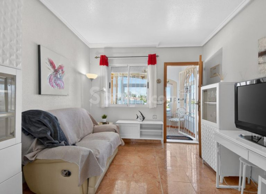 Resale - Wohnung -
Torrevieja - El Limonar/Paraje Natural