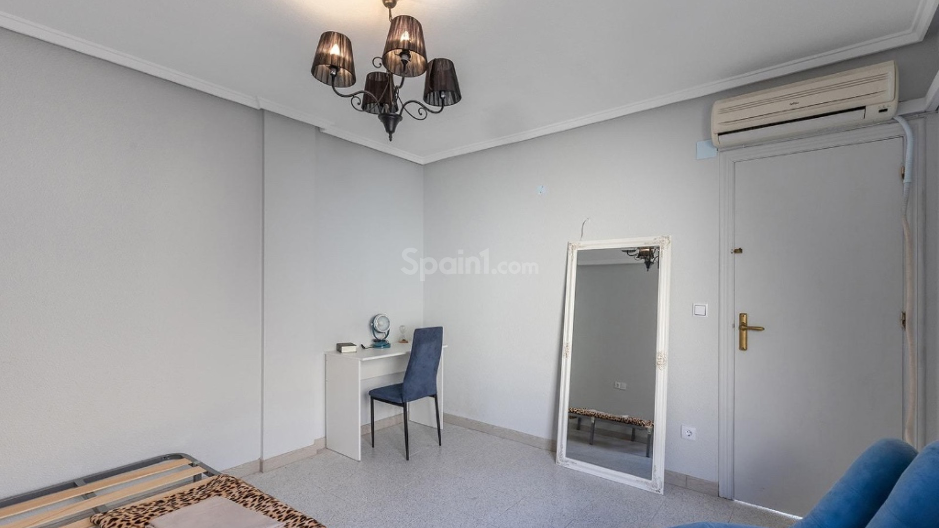 Resale - Wohnung -
Torrevieja - La Mata