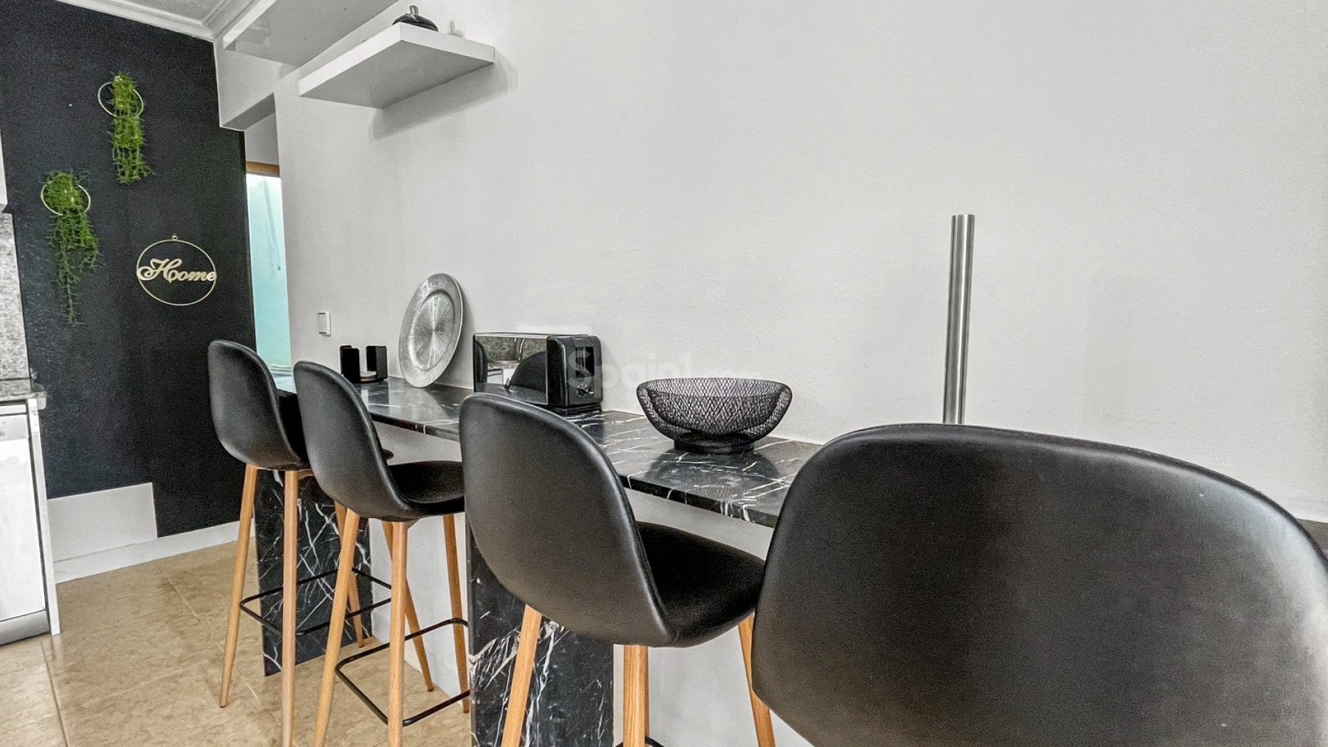 Resale - Wohnung -
Torrevieja - La Siesta - El Salado -  Torreta