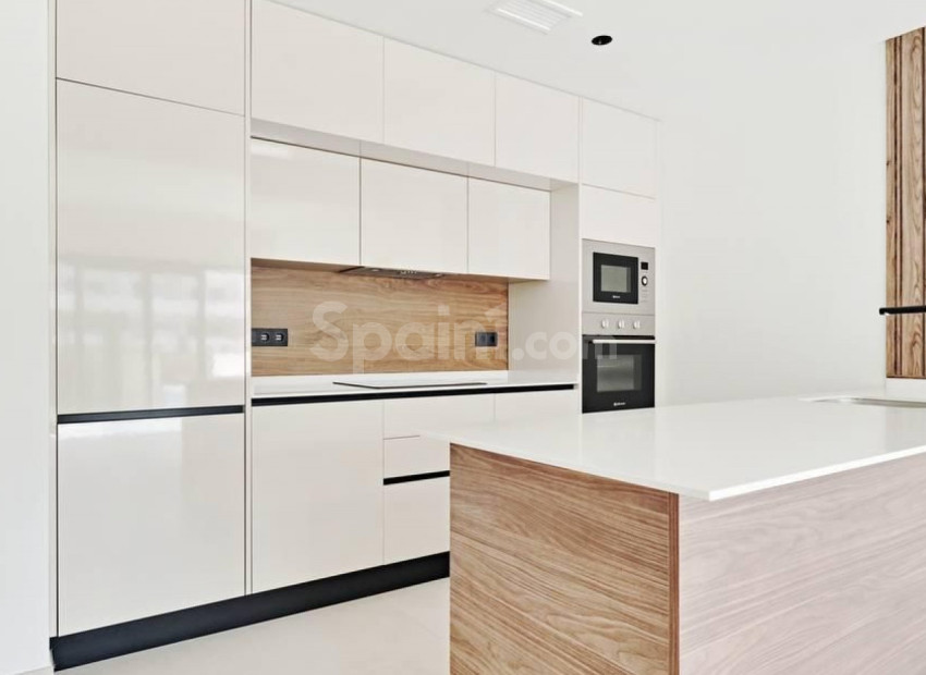 Resale - Wohnung -
Torrevieja - La Veleta