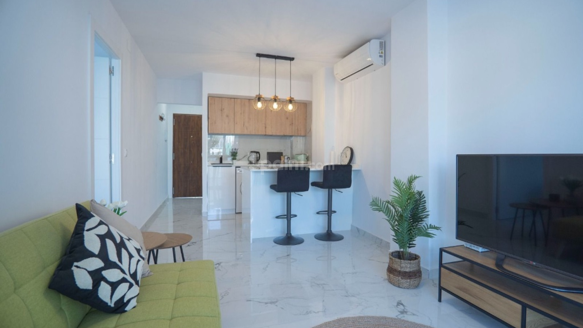 Resale - Wohnung -
Torrevieja - La Veleta