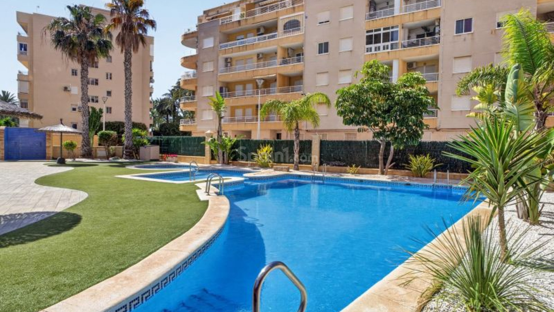 Resale - Wohnung -
Torrevieja - Los Locos