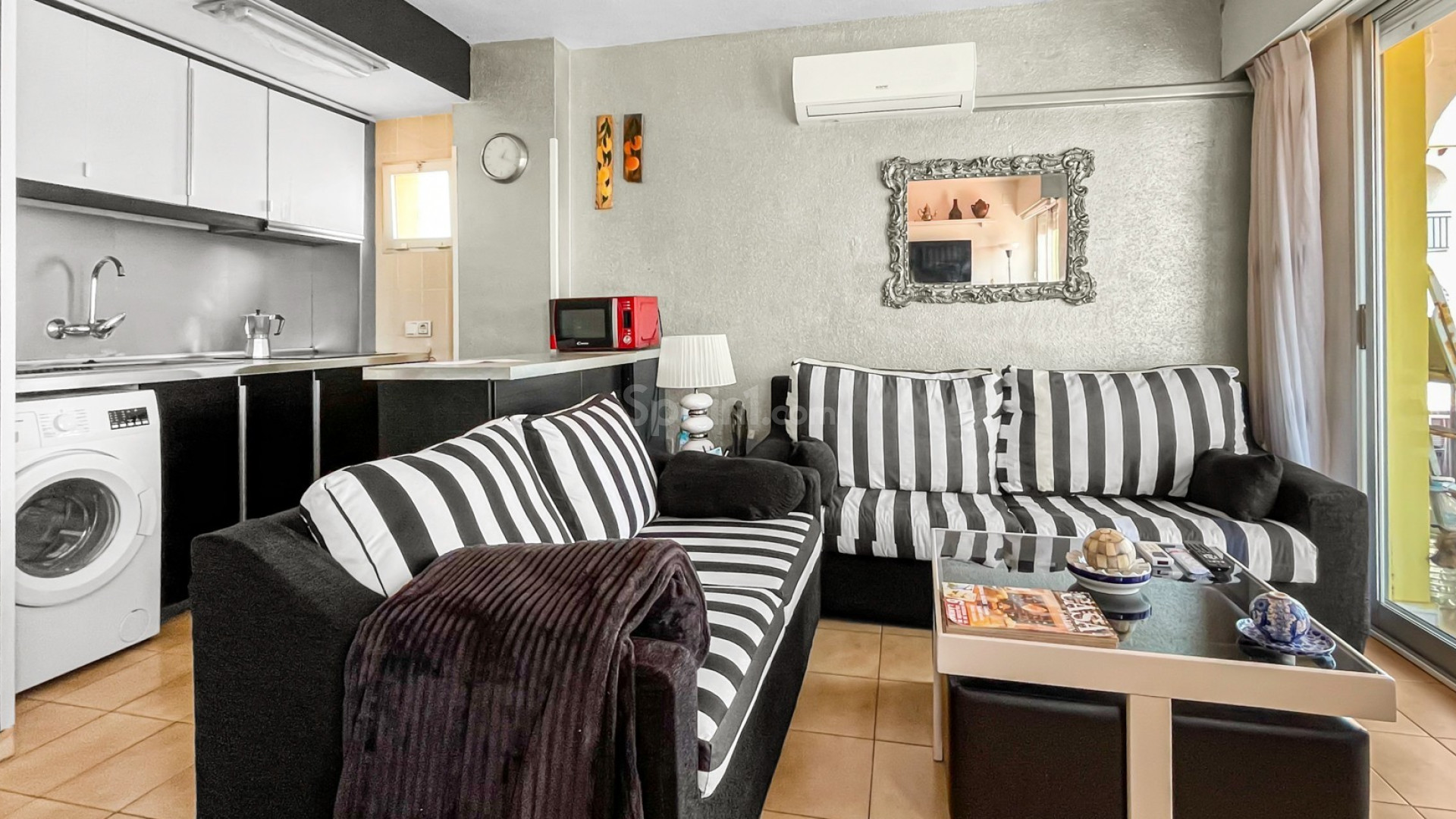 Resale - Wohnung -
Torrevieja - Mar Azul