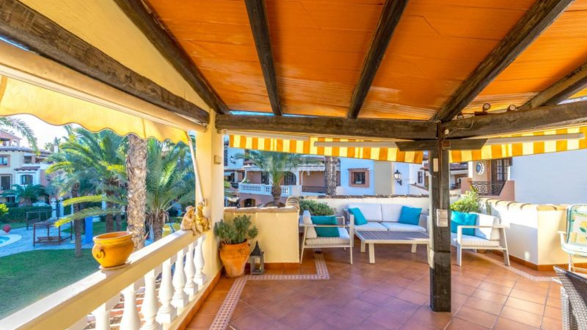 Resale - Wohnung -
Torrevieja - Playa de los Locos