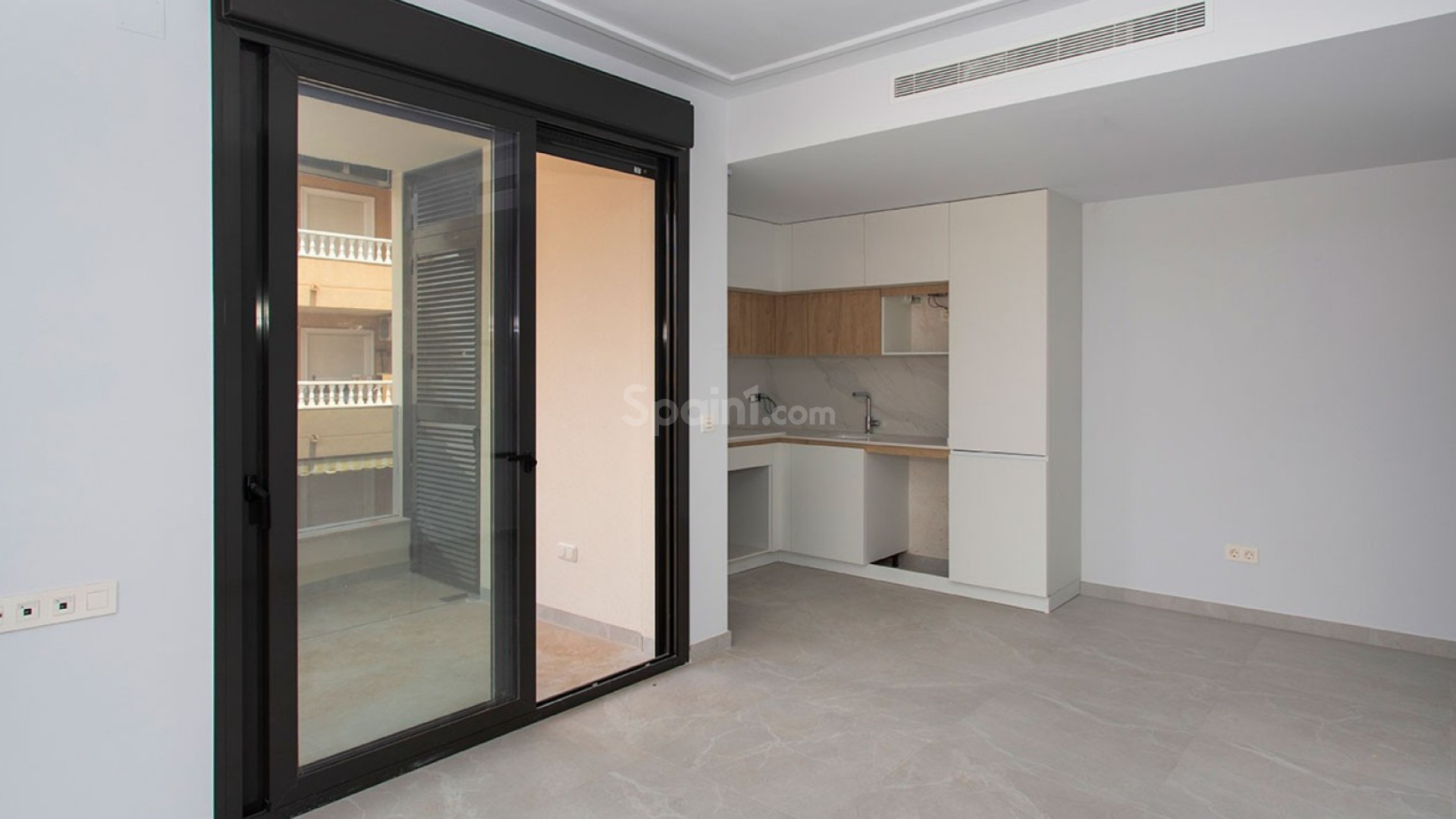Resale - Wohnung -
Torrevieja - Playa del Cura