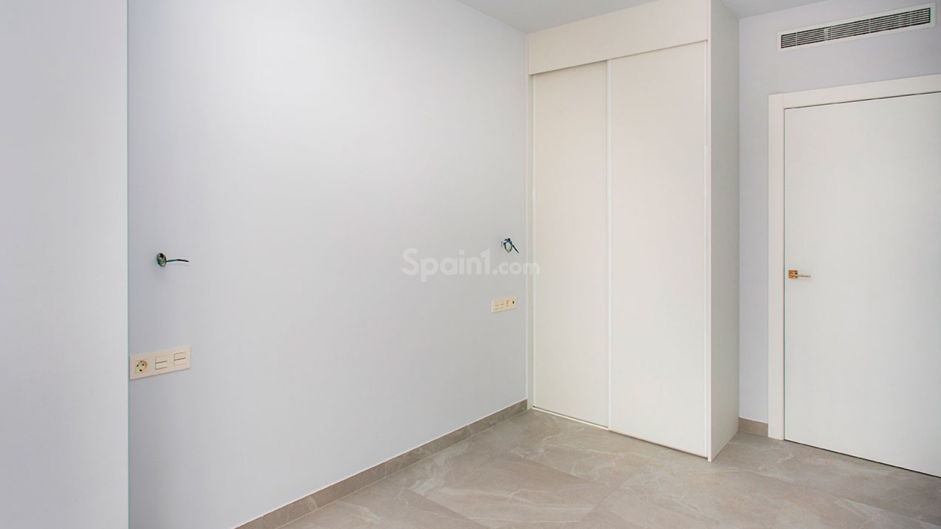 Resale - Wohnung -
Torrevieja - Playa del Cura