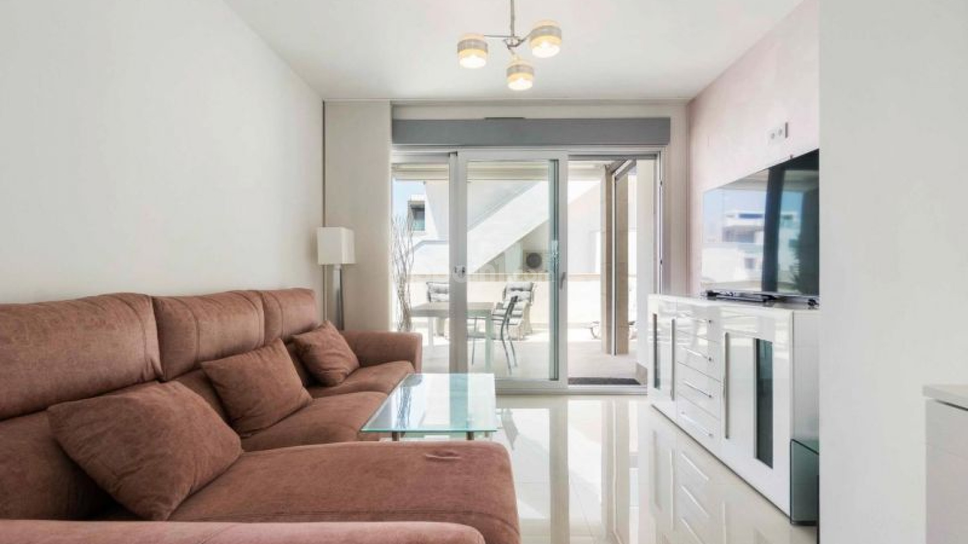 Resale - Wohnung -
Torrevieja - Punta Prima