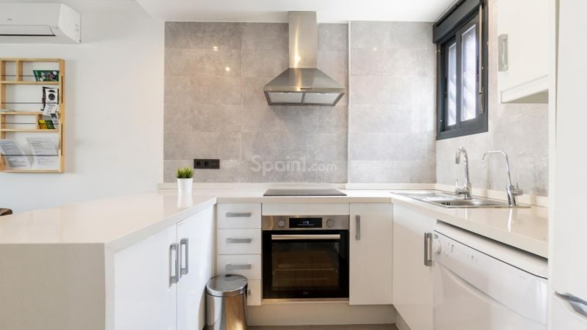 Resale - Wohnung -
Torrevieja - Punta Prima