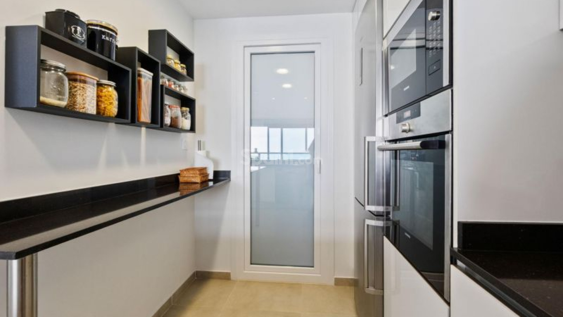 Resale - Wohnung -
Torrevieja - Punta Prima