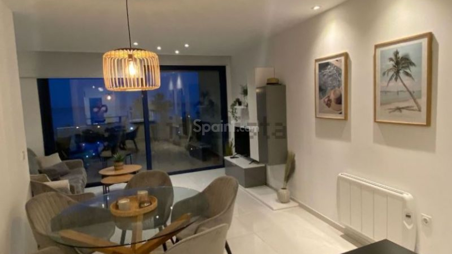 Resale - Wohnung -
Torrevieja - Punta Prima