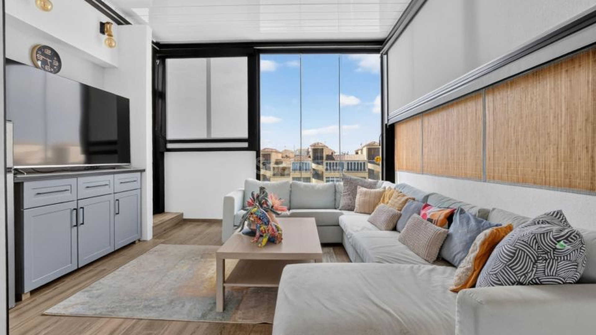 Resale - Wohnung -
Torrevieja - Punta Prima