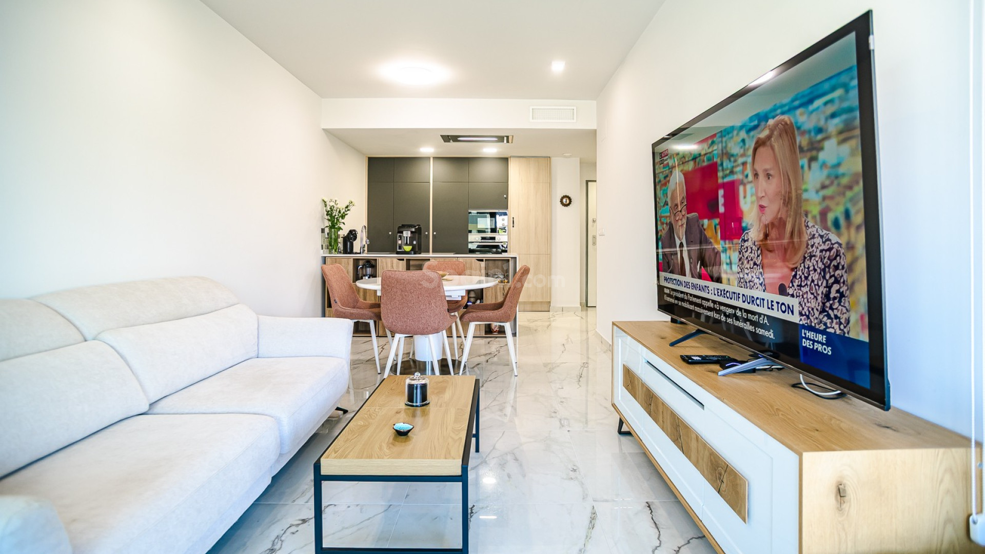 Resale - Wohnung -
TORREVIEJA - Torrevieja