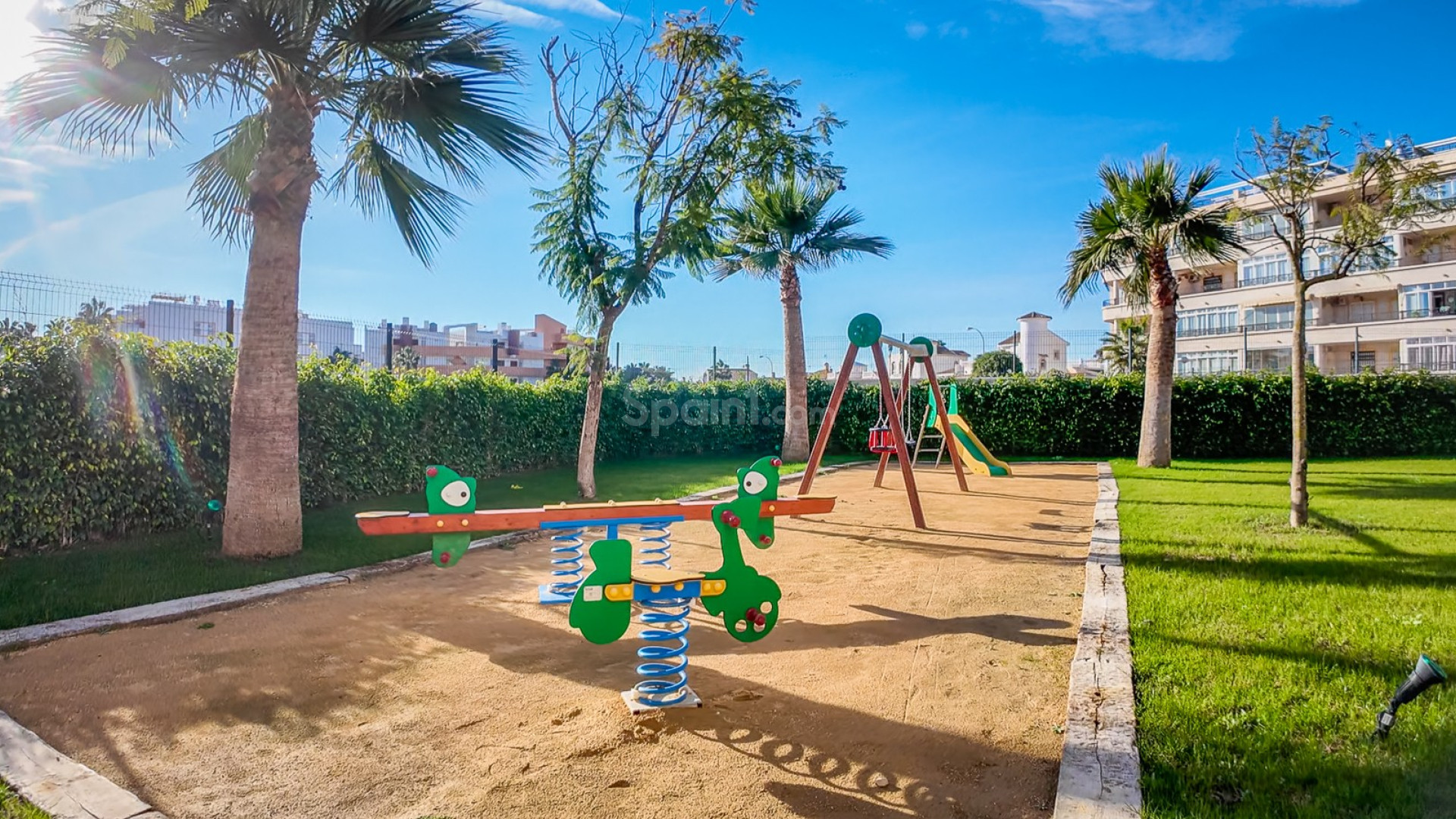 Resale - Wohnung -
TORREVIEJA - Torrevieja
