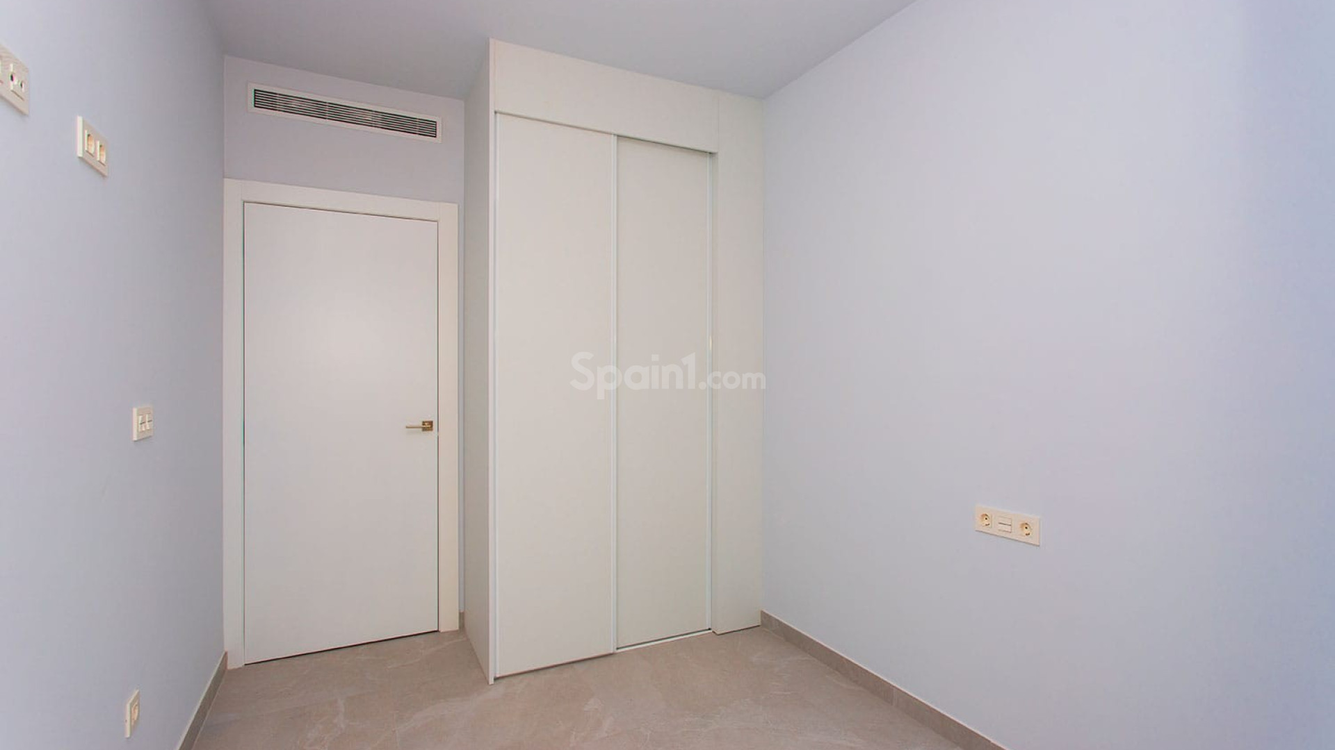 Resale - Wohnung -
Torrevieja
